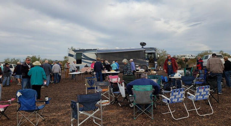 Feeding the Solos BOF breakfast.