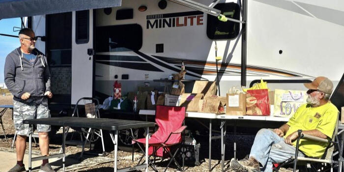 Mark and Steve, auctioneers extraordiaire.